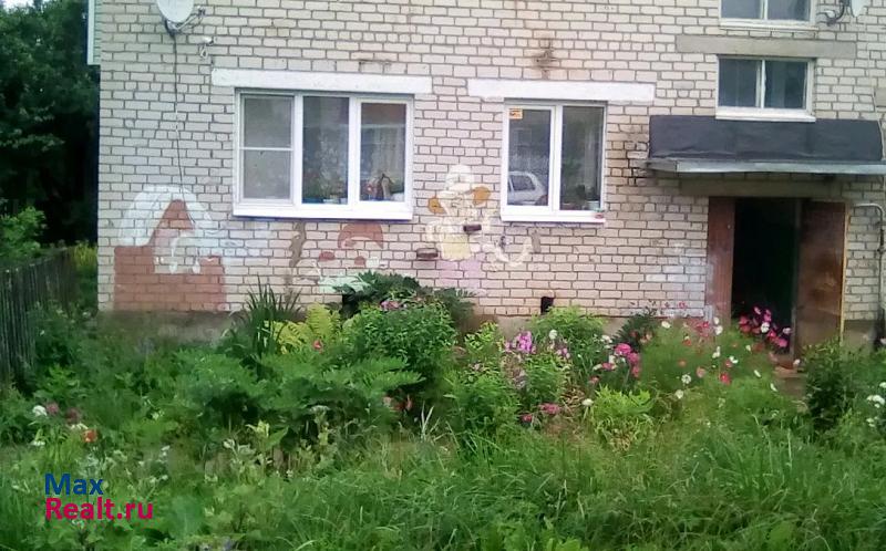 городское поселение Данилов, Депутатская улица, 50 Данилов продам квартиру