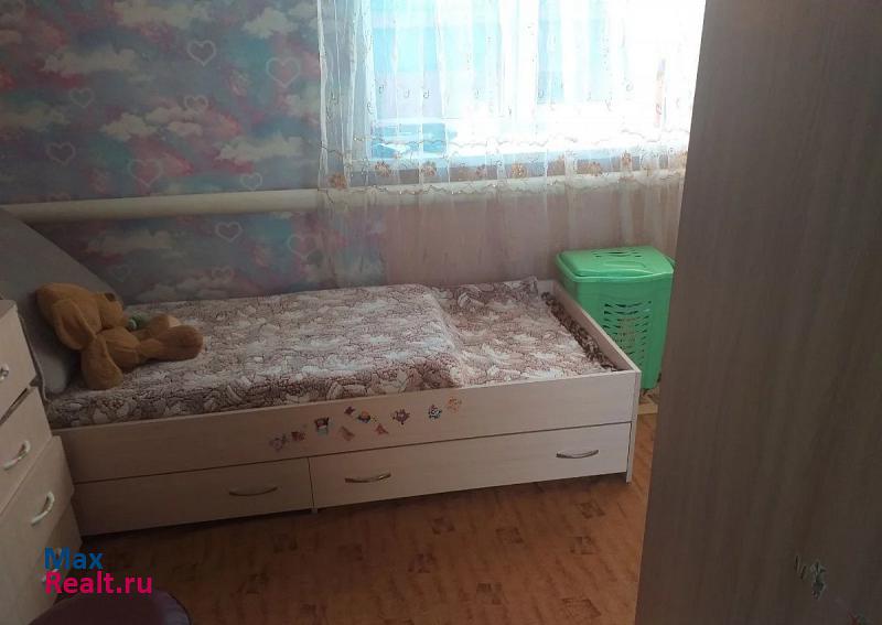 Коммунистическая улица, 63 Юрга продам квартиру