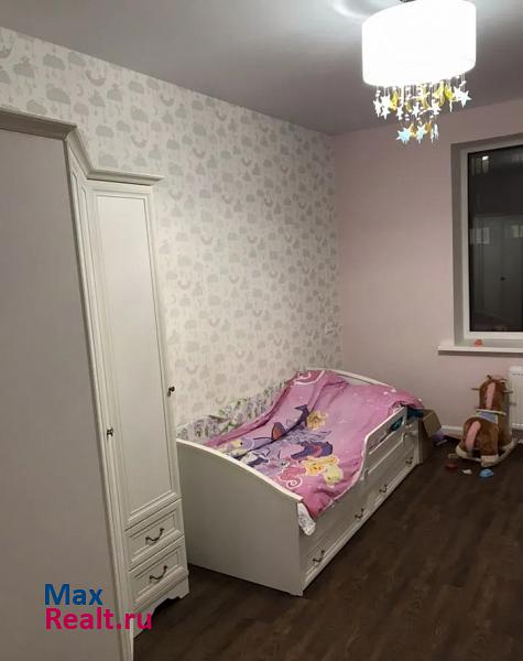 улица Михаила Петрова, 43к2 Ижевск продам квартиру