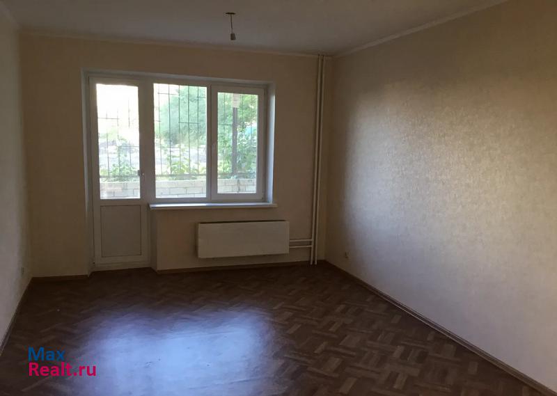 Днепропетровская улица, 18к2 Саратов продам квартиру