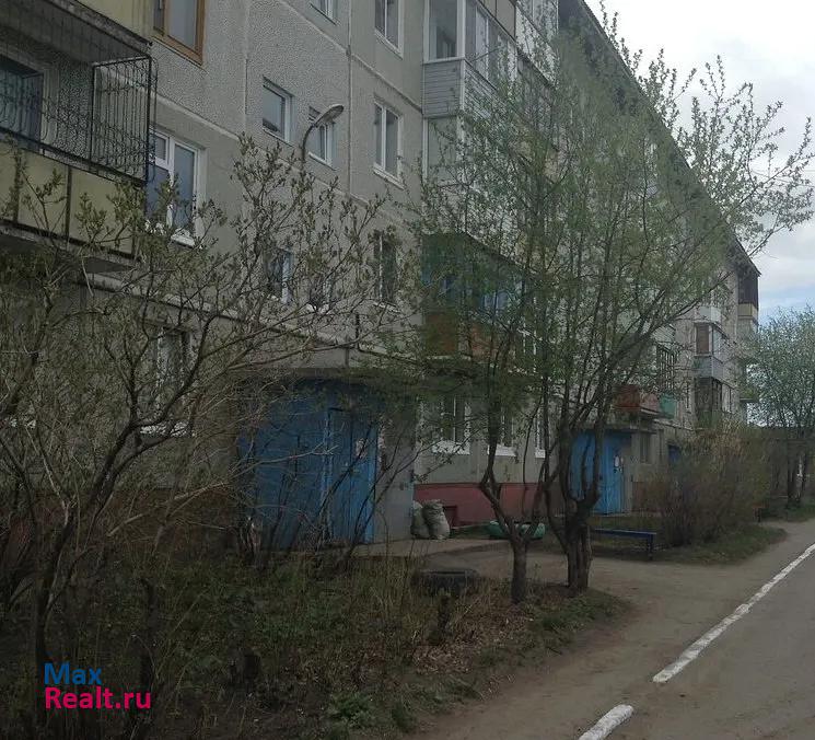 посёлок Чкаловский, улица Романенко, 16А Омск продам квартиру