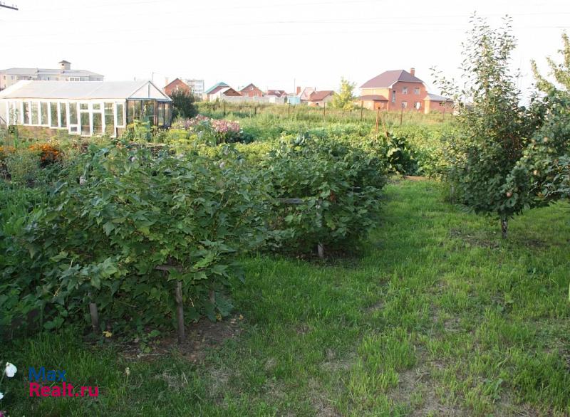 Мартюш посёлок городского типа Мартюш, Цветочная улица, 1А частные дома