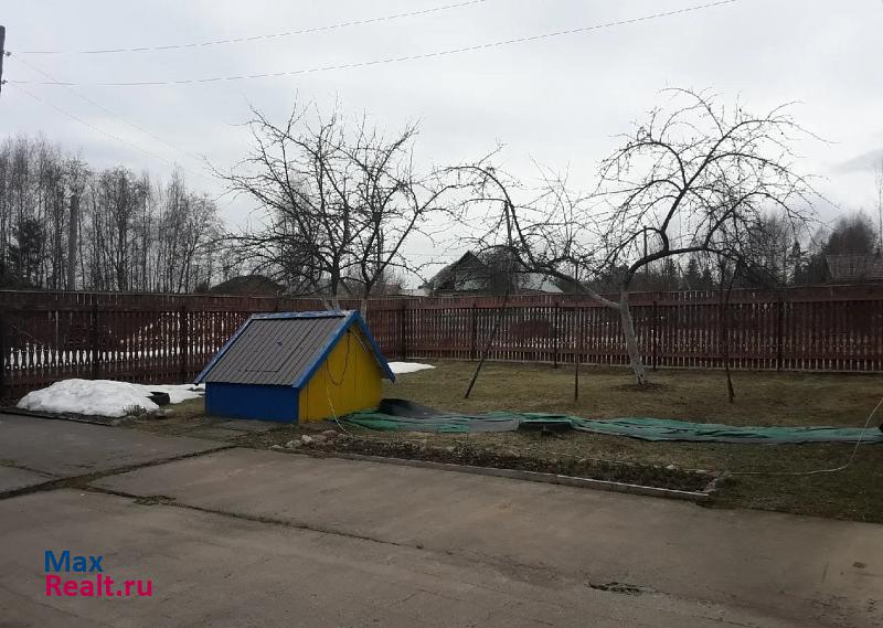 Любытино Любытинский р-н, пос. городского типа Любытино, Новая ул., 9 продажа частного дома