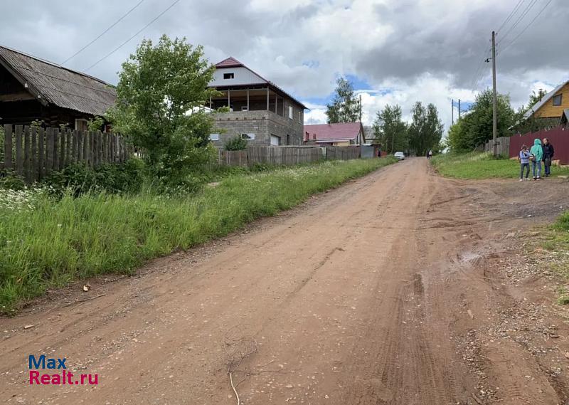 Карагай село Карагай, Комсомольская улица, 1 продажа частного дома