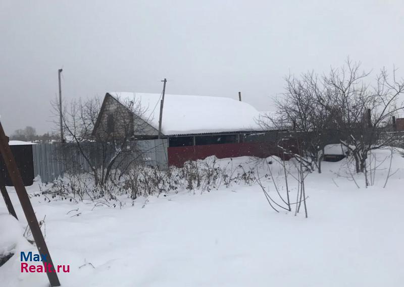 Усть-Кинельский посёлок городского типа Усть-Кинельский, 1-я Парковая улица продажа частного дома