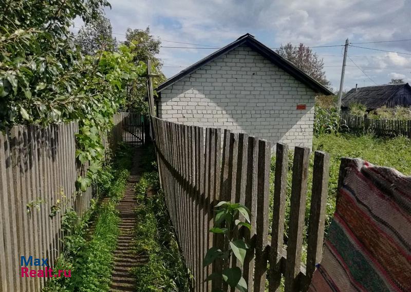 Локоть Локотское городское поселение, посёлок Локоть, 1-й переулок Дзержинского, 18 продажа частного дома