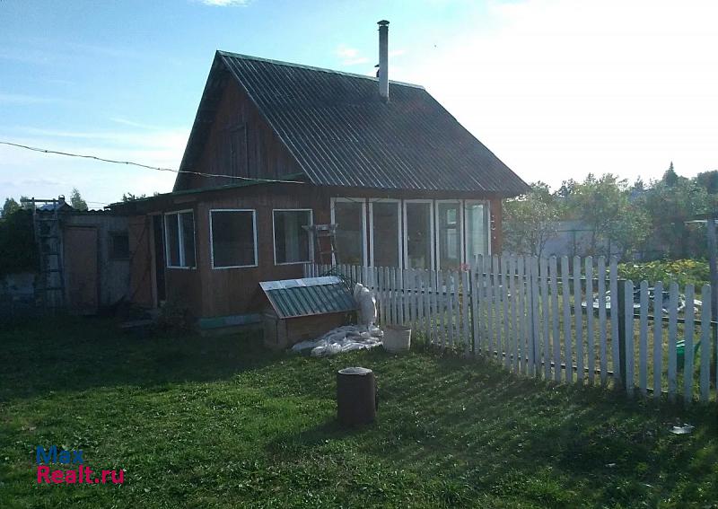 Уваровка Можайский городской округ, городское поселение Уваровка, посёлок городского типа Уваровка, Комсомольская улица продажа частного дома