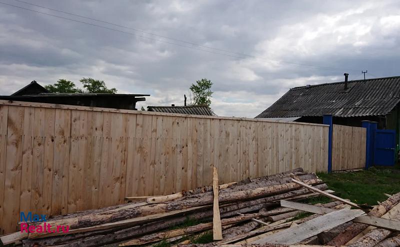 Белозерское село Нижнетобольное, Советская улица частные дома