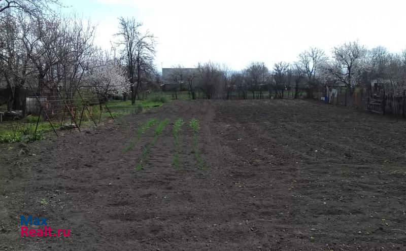 Черкесск село Дружба, улица 50 лет Октября частные дома