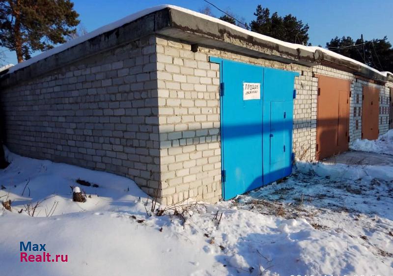 купить гараж Боровский посёлок городского типа Боровский, Советская улица, 17