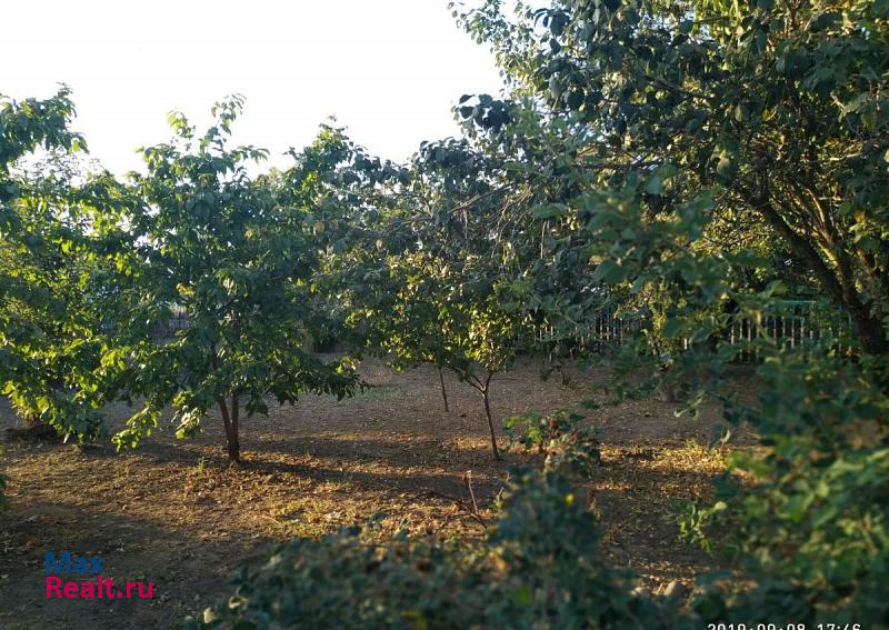 Сальск село Кручёная Балка, улица Ленина продажа частного дома