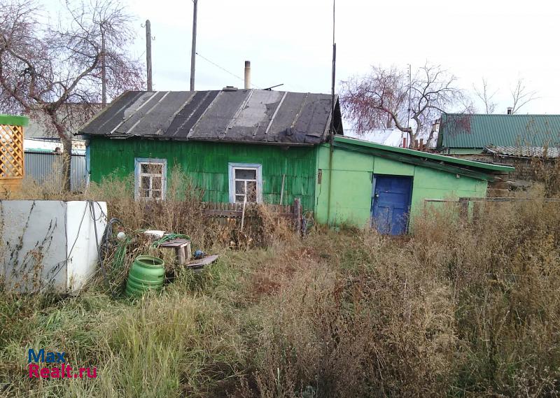 Красногорский посёлок городского типа Красногорский, Домбаровская улица, 6 продажа частного дома