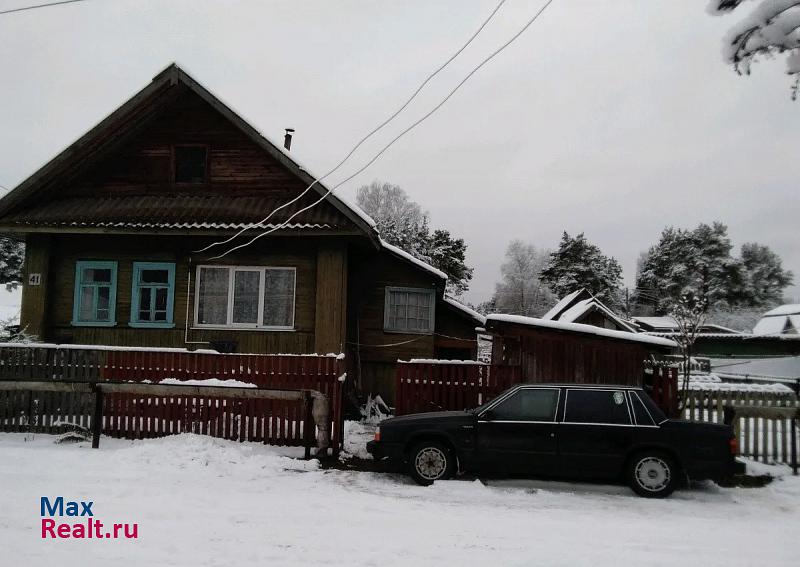 купить частный дом Максатиха поселок городского типа Максатиха, улица имени Петрова, 41