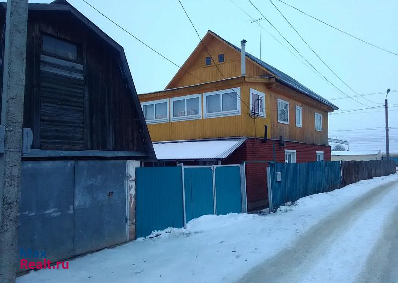 купить частный дом Чишмы посёлок городского типа Чишмы, Революционная улица, 53