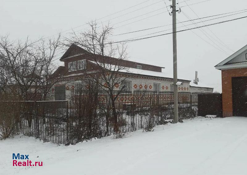 Старая Майна поселок городского типа Старая Майна, Молодёжная улица, 28