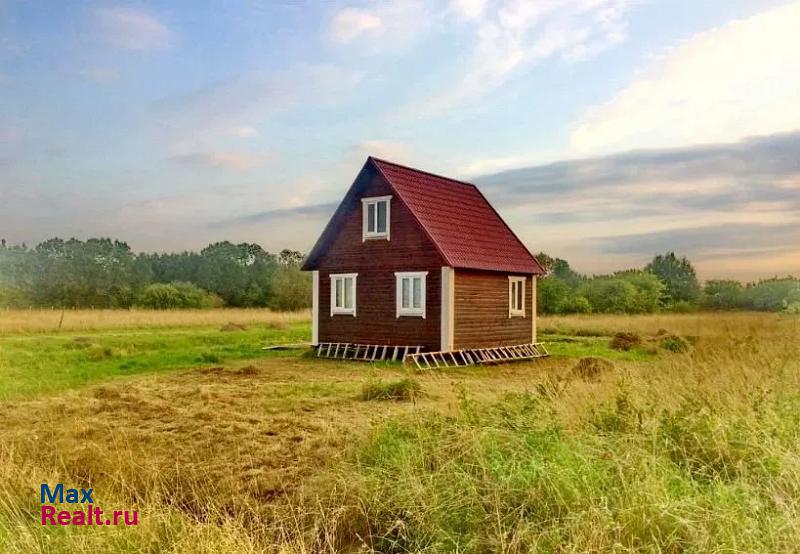 купить частный дом Шимск Наговское сельское поселение, деревня Ретлё, Ильменская улица