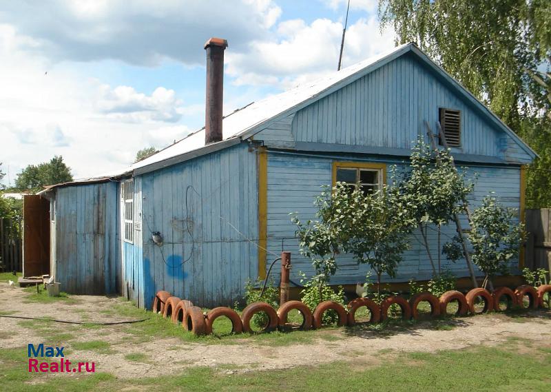 Богатое село Максимовка, Первомайская улица, 18