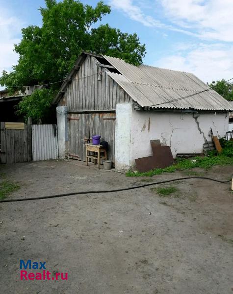 Октябрьское Октябрьский район, деревня Барсучье, Центральная улица