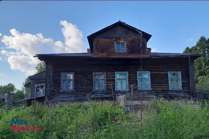 Наволоки Волжское сельское поселение, село Воздвиженье, Центральная улица