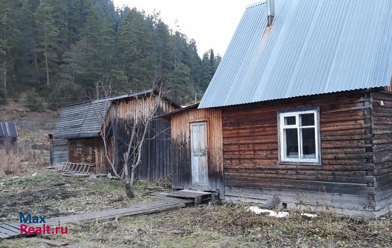 Турочак село Турочак, Советская улица частные дома