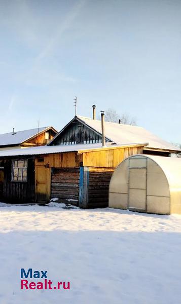 Кез Удмуртская Республика, посёлок Кез, Комсомольская улица, 6