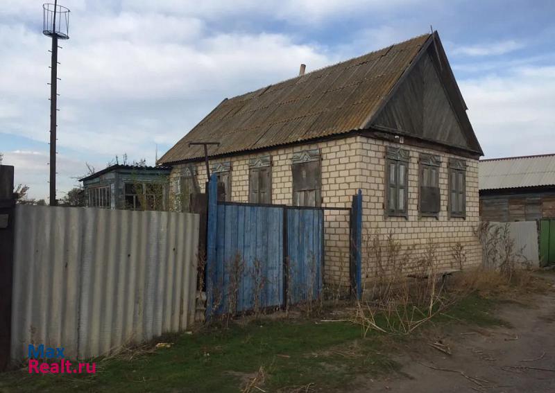 Верхний Баскунчак посёлок городского типа Верхний Баскунчак, переулок Горького, 6