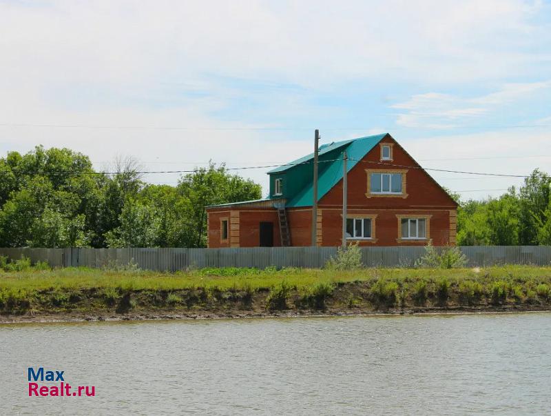 Красноармейское село Красноармейское, Зелёная улица частные дома