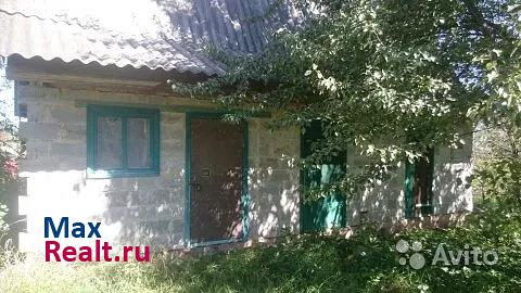 Рыльск ул Молодежная, 42 продажа частного дома