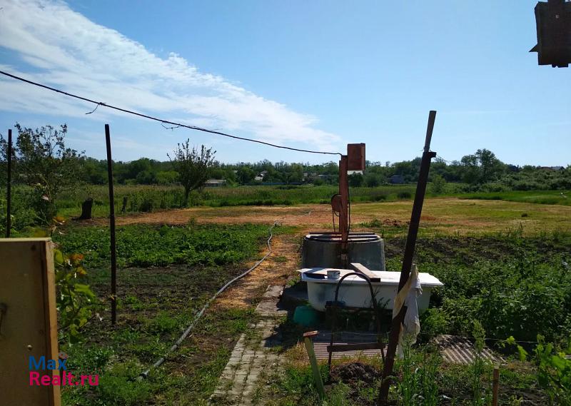 Чалтырь слобода Петровка, Набережная улица, 7 дом