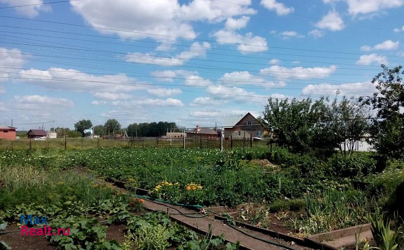 Мартюш посёлок городского типа Мартюш, Цветочная улица, 1А продажа частного дома