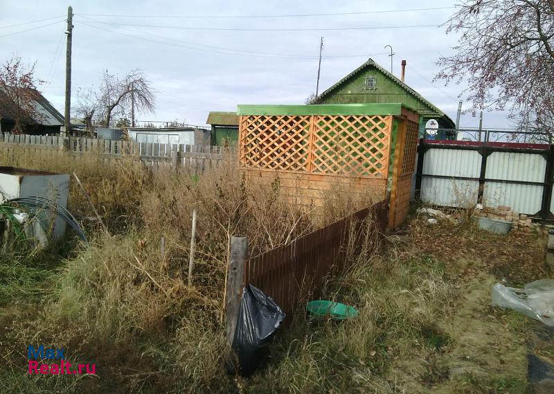 Красногорский посёлок городского типа Красногорский, Домбаровская улица, 6 дом