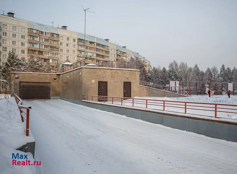 Новосибирский район, рабочий посёлок Краснообск, 2-й микрорайон Краснообск купить парковку