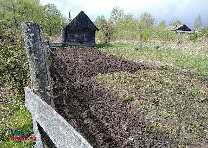 Парфино Федорковское сельское поселение, деревня Юрьево, улица Мира дом