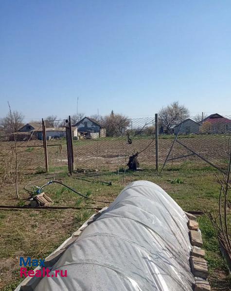 Красногвардейское Новопокровское сельское поселение, село Мускатное дом