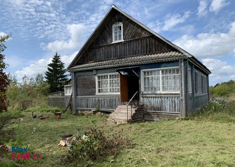 Бежаницы поселок городского типа Красный Луч дом