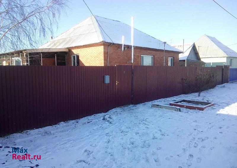 Нововаршавка поселок городского типа Нововаршавка, 1-я Озёрная улица, 8 продажа частного дома