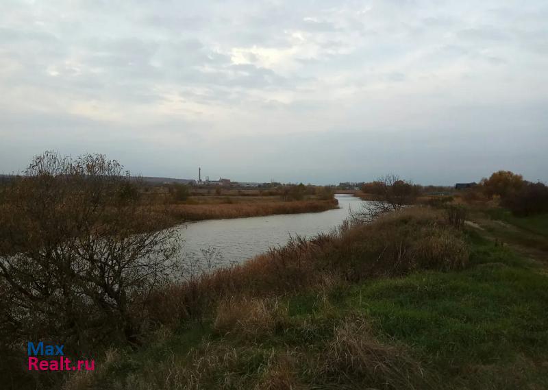 Садовое село Садовое, Набережная улица дом