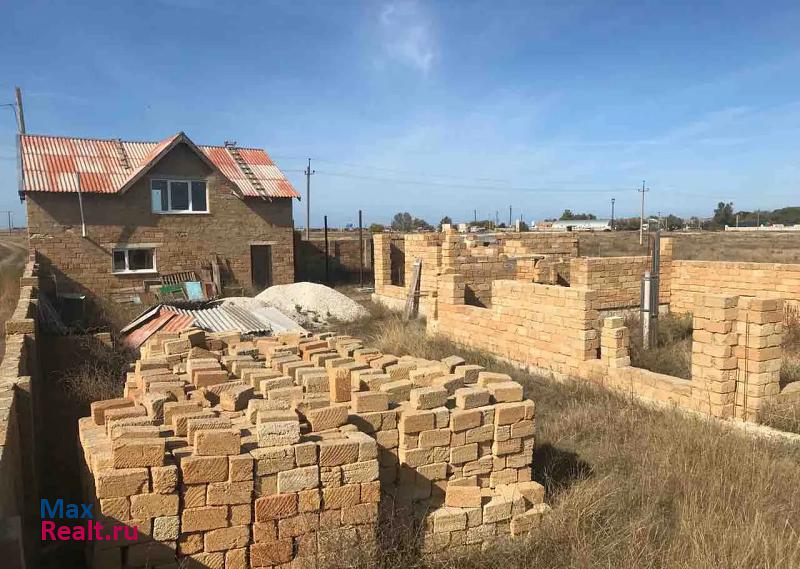 Черноморское Черноморское сельское поселение, посёлок городского типа Черноморское, Яблочная улица, 17 дом