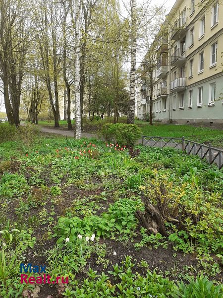 Павловск, ул. Слуцкая, д. 6 Санкт-Петербург купить квартиру