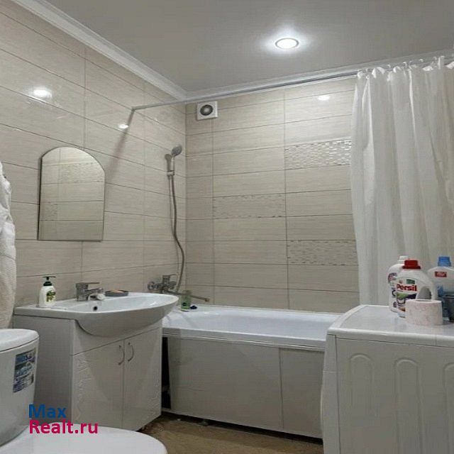 Верх-Катунское Мира, 8