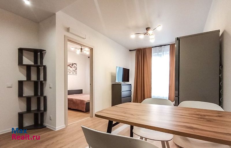 Коммунистическая улица, 15 Промышленная сдам квартиру