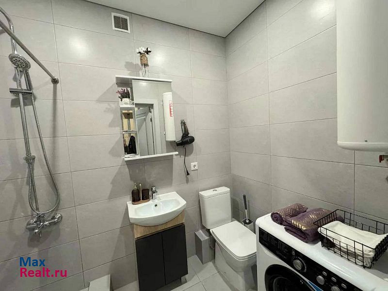 Владивосток Владивосток, Проспект Красного Знамени, 100