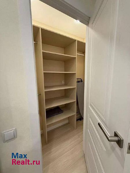 Салават Салават	б-р Салавата Юлаева, 45 квартира снять без посредников