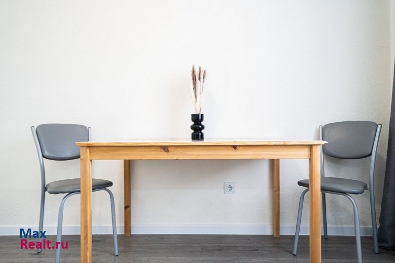 квартиру на сутки снять Санкт-Петербург, ул. Шоссе в Лаврики, д.64к1 Санкт-Петербург