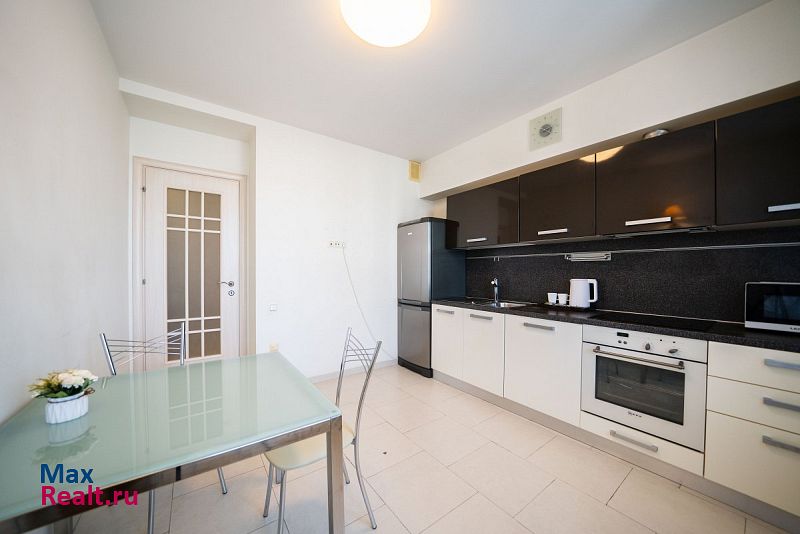 Санкт-Петербург, р-н Василеостровский, Остров Декабристов, ул. Кораблестроителей, 30 Санкт-Петербург