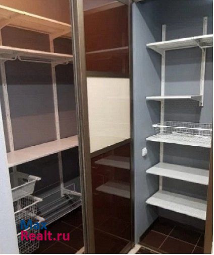 8 Марта, 38  ​Красноуфимск, Свердловская область Красноуфимск аренда квартиры