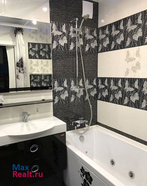 Космонавтов, 13 Новоалтайск сдам квартиру