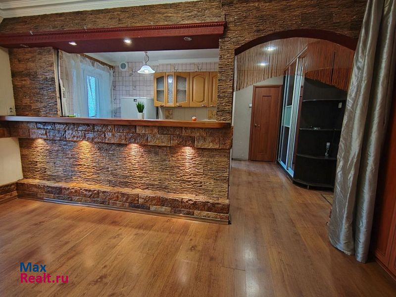 квартиру на сутки снять Крымск, ул. Жукова 6 Крымск