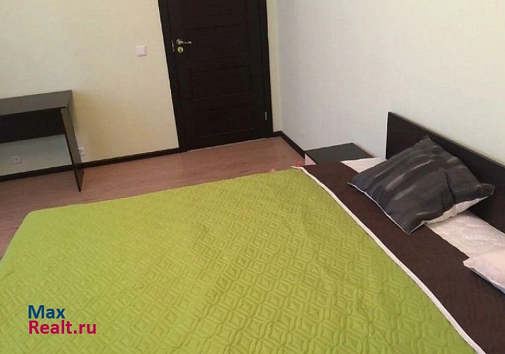 Комсомольская улица, 55  ​Уссурийск, Приморский край Уссурийск сдам квартиру